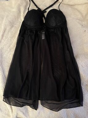 Marilyn Monroe Black Lace Blouse with Floral Motif